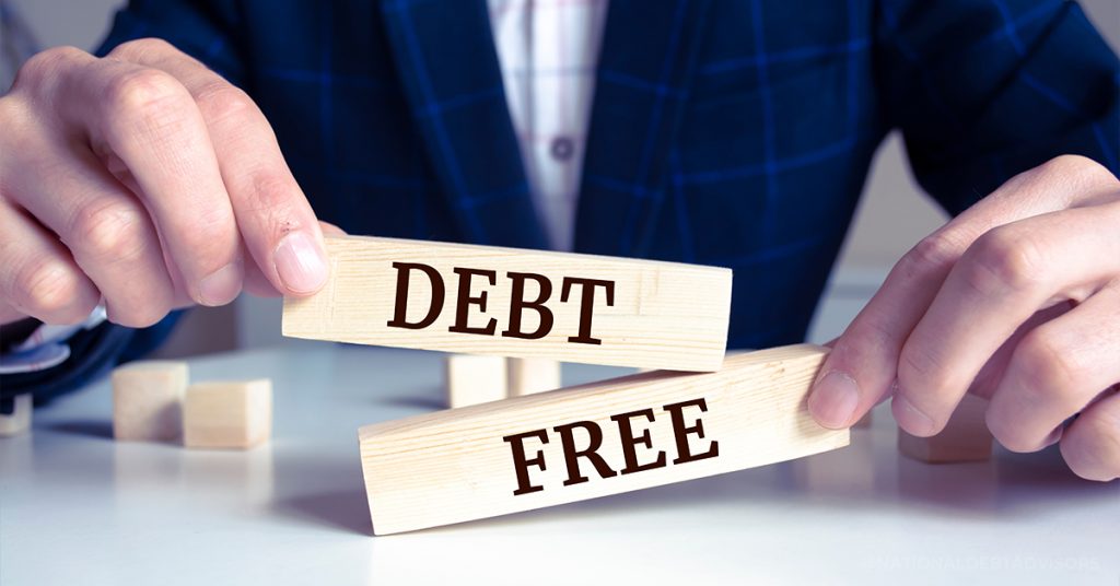Building a Debt-Free Lifestyle: Tips for Long-Term Success 
